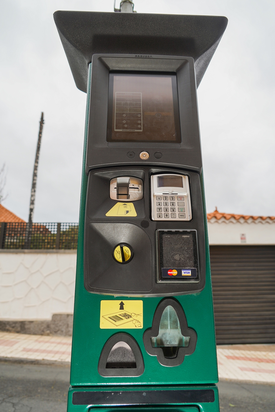 SAGULPA renueva los parquímetros de LPGC y activa el monedero virtual