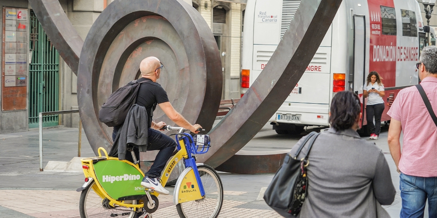 RUTA CICLISTA: Las Palmas de Gran Canaria, un museo al aire libre