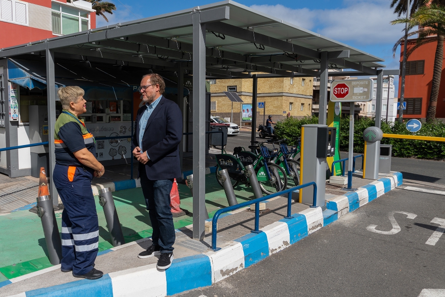 El aparcamiento Subida de Mata, más sostenible gracias a una nueva instalación fotovoltaica