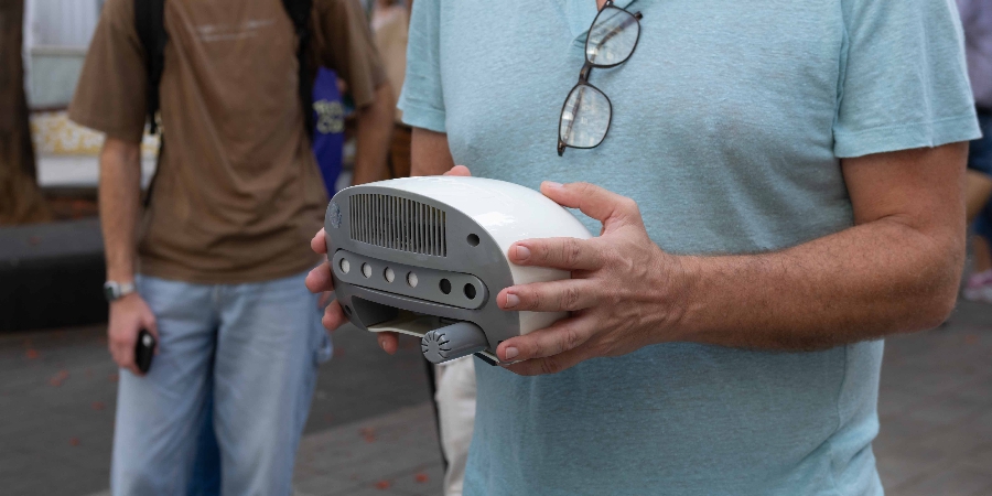 Las Palmas de Gran Canaria avanza en la Zona de Bajas Emisiones con la incorporación de sensores inteligentes  para medir la calidad del aire y el ruido en tiempo real