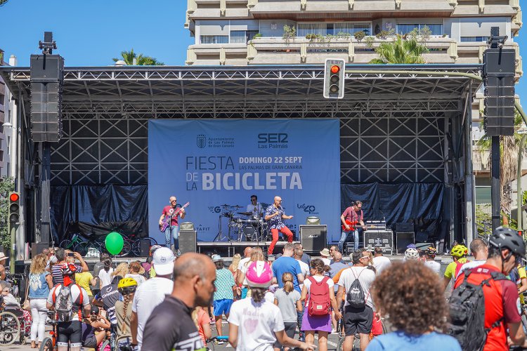 Cerca de 15.000 personas de Gran Canaria se han beneficiado de las ayudas de acción social de SAGULPA