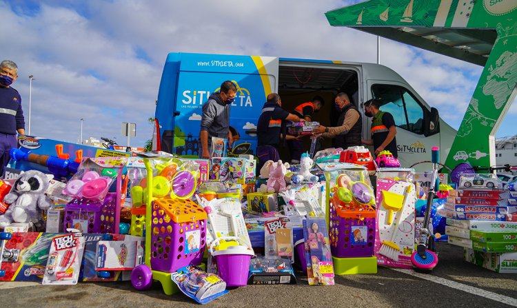SAGULPA se suma a la recogida solidaria de juguetes de Casa de Galicia