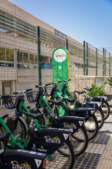 Sítycleta impulsa la movilidad sostenible en Siete Palmas con una nueva estación junto al CEIP Martín Chirino